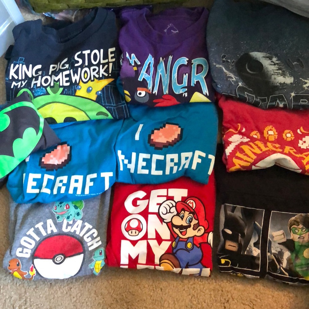 10 used boys short sleeve shirts